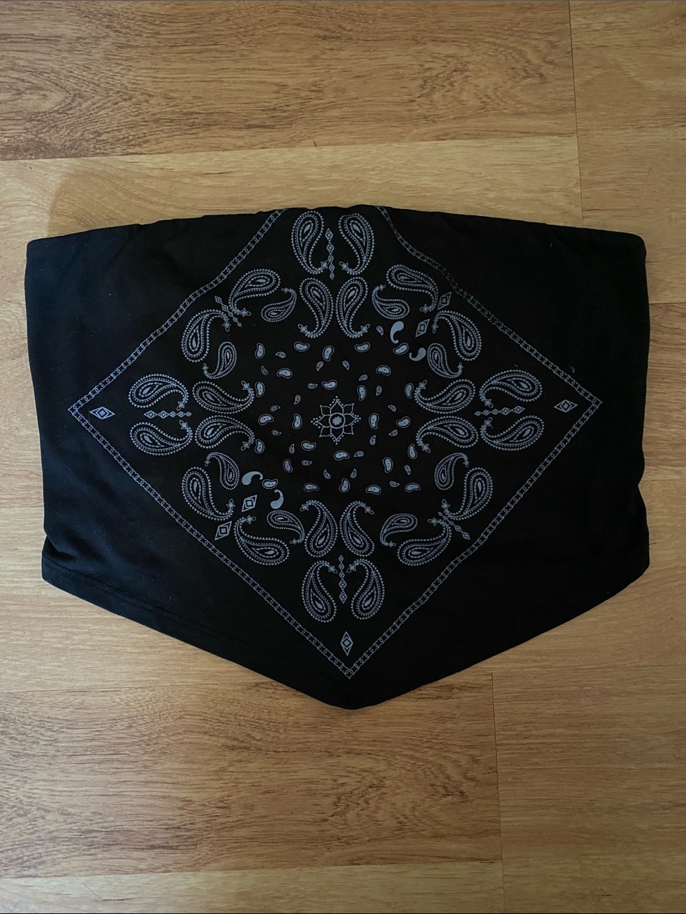 Fashion Nova Black Bandana Print Crop Tube Top